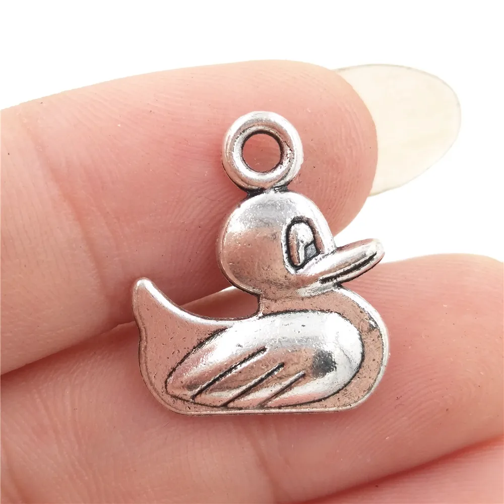 BULK 30pcs Lots Zinc Alloy Metal Tibetan Silver Plated Duck Charms