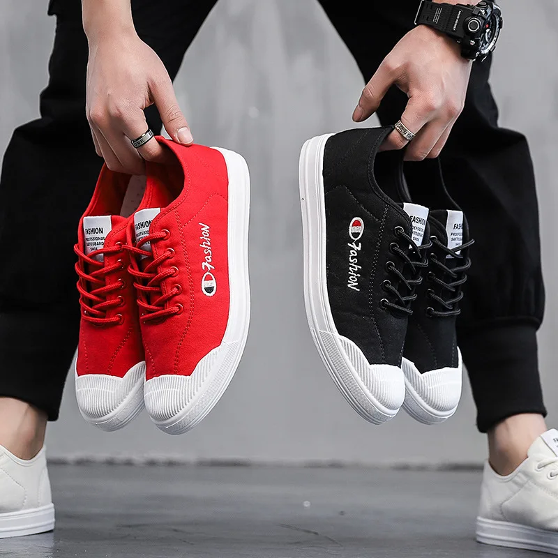 

2019 spring and autumn new fashion comfortable men's casual white shoes Korean sports shoes shoes canvas shoes men mens shoes