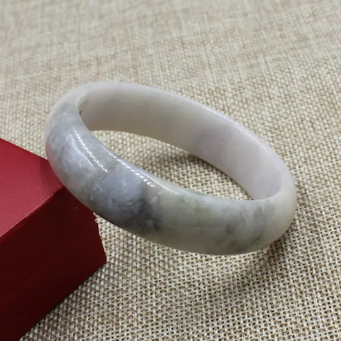 

02949 Certified Grade "A" Natural Green Jadeite Jade Gems Bracelet Bangle 57mm