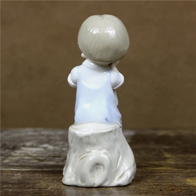 Миниатюрная керамическая фигурка мальчика школьника из фарфора|crafts|craft buttonsfurnished