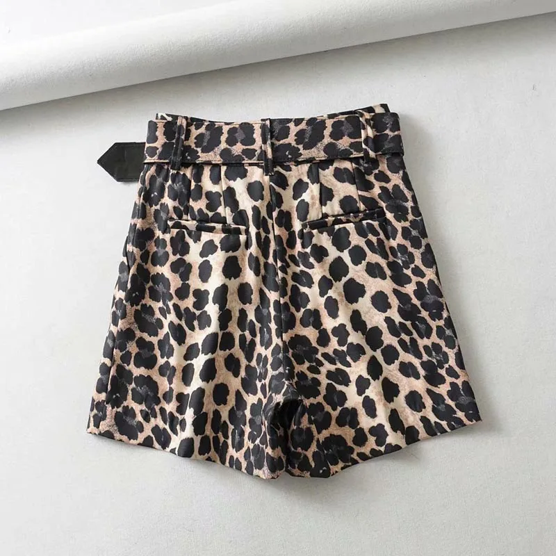 KZ181 European Design High Waist With Belt Leopard Shorts Women Chic Match All Shorts