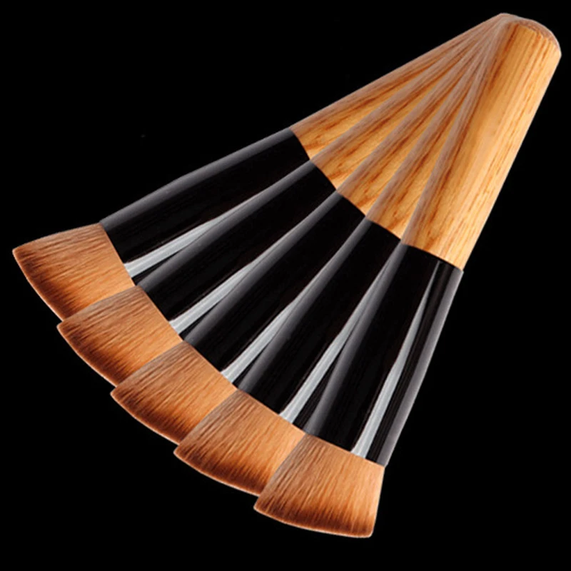 

Concealer Powder Blush 2019 Makeup brushes Powder Liquid Foundation Face Make up Brush Tools Professional Beauty Cosmetics