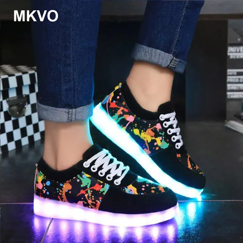  Graffiti usb carga 27-44 tamaño PU cuero brillante zapatillas niñas zapatos iluminados luminosos za