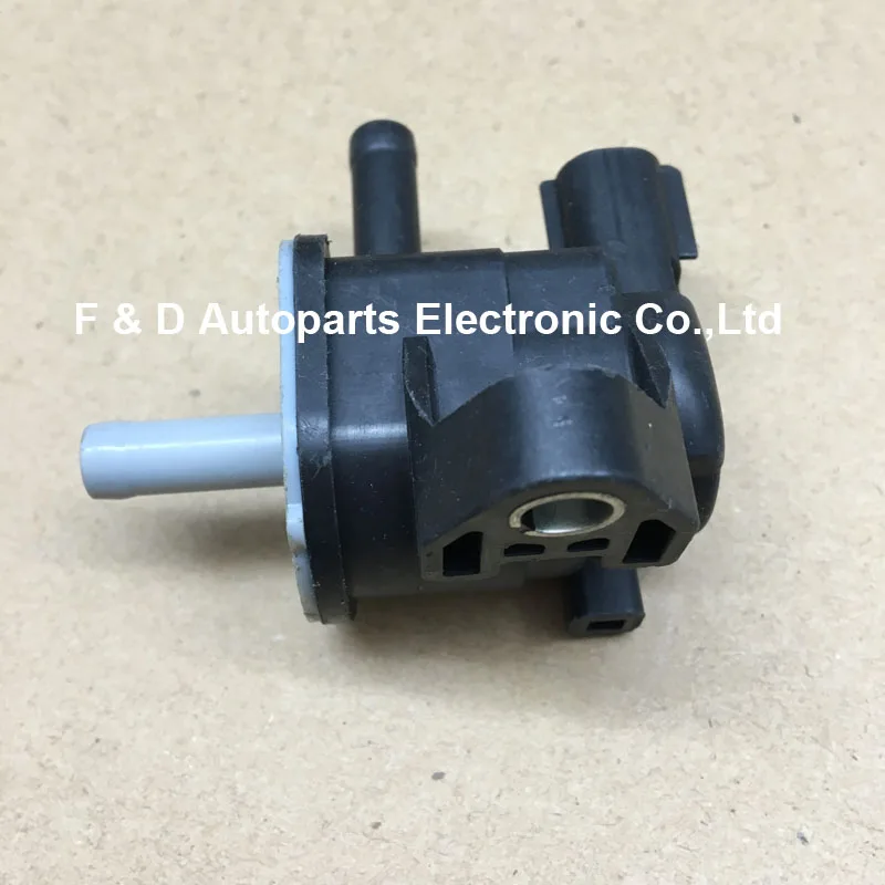 Original Solenoid Valve Petrol Vacuum Valve 9091012280 1362007070 90910
