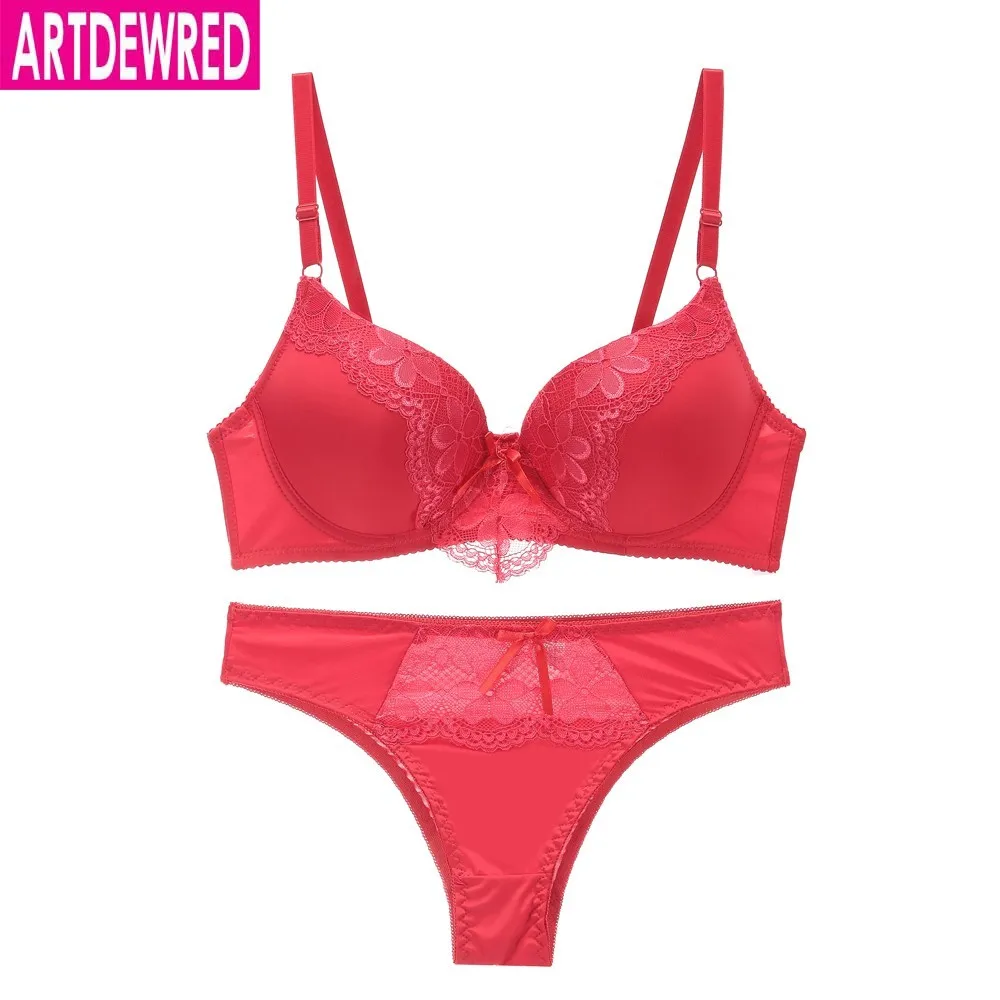 New 2019 Bra Brief Set Sexy Plus Size Women Bra Set Push Up Lace Underwear Set Intimate Bra Panty Set 36-44 BC Cup