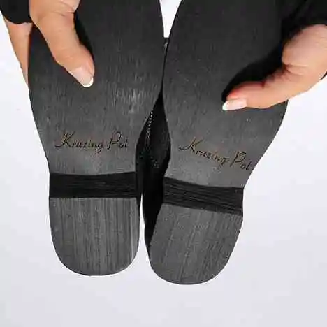Брендовая зимняя обувь из натуральной кожи в стиле суперзвезды; Женские ботинки в байкерском стиле; ботинки до середины икры на молнии с круглым носком для подиума, сохраняющие тепло; L18