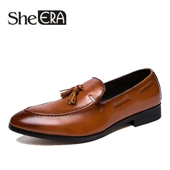 

Handmade Fashion Men Loafers Personality Tassel Snakeskin Pattern Dress Shoes Men Casual PU shoes Nightclub Christmas Party Shoe