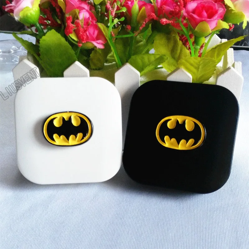 

LIUSVENTINA DIY resin batman contact lens case for eyes contact lenses box for glasses spectacle case