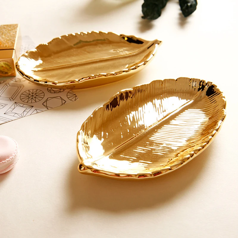 

Decorative Gold Leaf Ceramic Plate Porcelain Candy Trinket Dish Jewelry Fruit Serving Storage Tray Kitchen Crockery Tableware