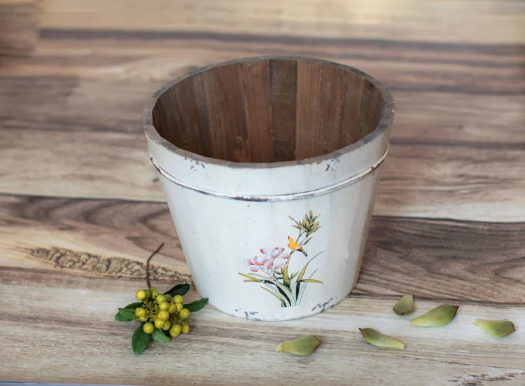 newborn baby photography wooden basket