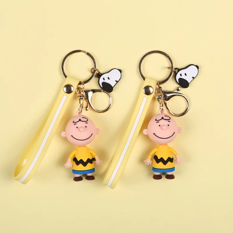 

Cute Charlie Brown Keychain 3D Key Chain Holder Hand-painted Craft Car Key ring For Women Bag Pendant Accessories