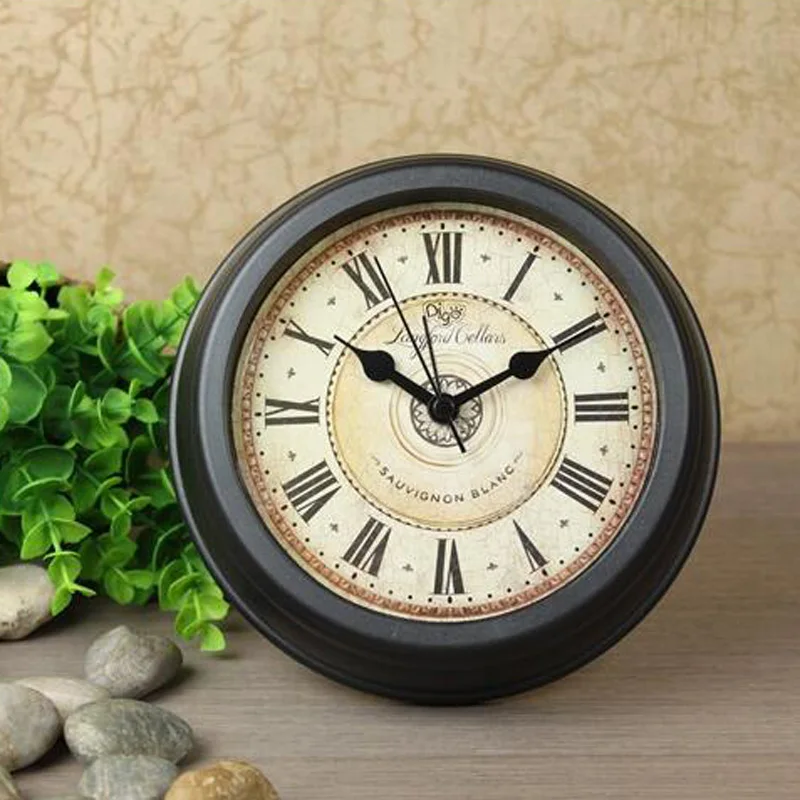  2016 New 8 inch Retro Desk Wall Alarm Clock Silence No Ticking for Bedroom Living Room Kids Bedside