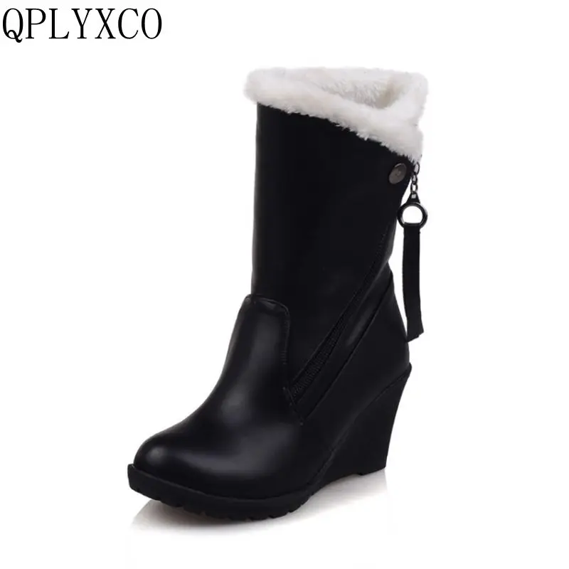 

QPLYXCO 2017 Big Size 30-52 Russia Women Winter Warm Snow Boots Ladies Sweet Mid Calf Botas Woman Round Toe Zipper Shoes 1573