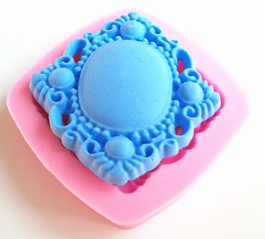 

3D Diamonds Shape Silicone Fondant Cake Molds
