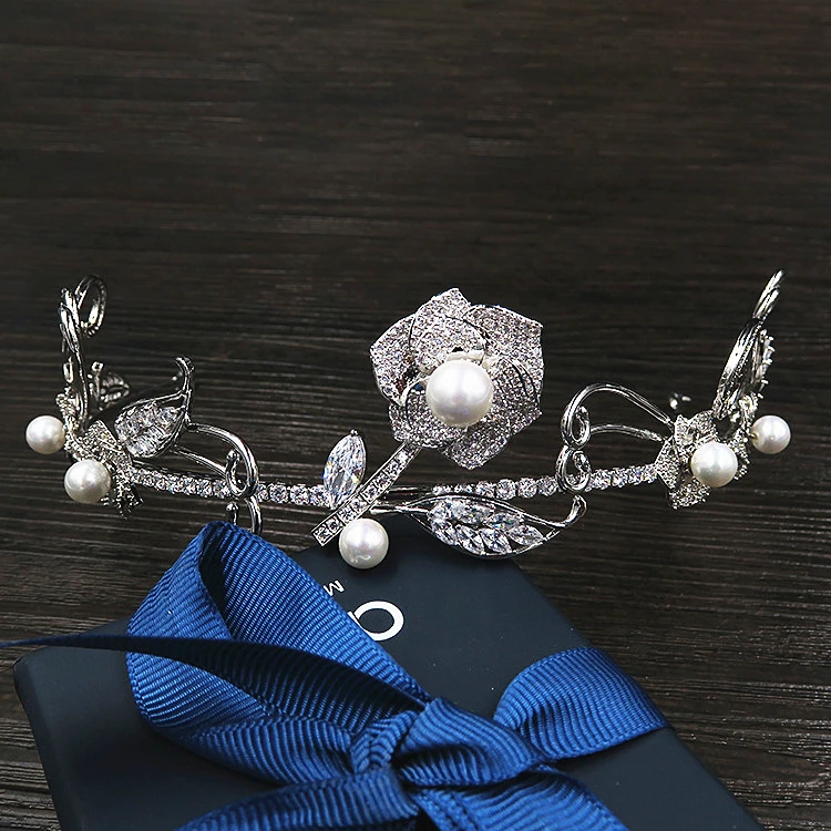

Paved CZ Crown Cubic Zircon Tiara Princess Tiaras Wedding Hair Accessories Bride Hair Jewelry Bijoux Cheveux Coroa Rose WIGO1100