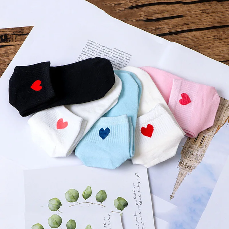 

Woman Socks 1 Pair New Red Heart Pattern Soft Breathable Cotton Socks Ankle-High Casual Comfy Fashion Style Streetwear Socks