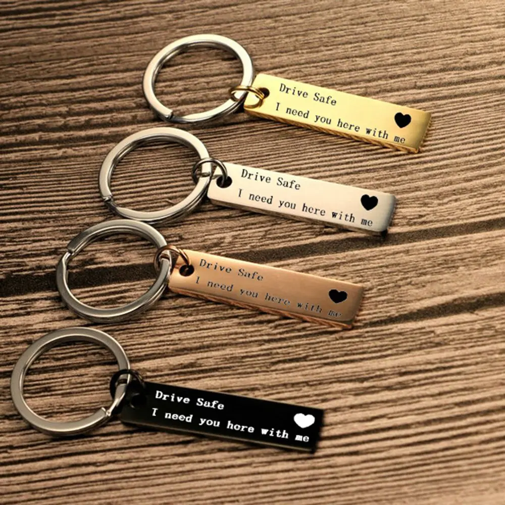 

Fashion Motorcycle Cars Keychain Engraved Drive Safe Couples Real Men Like Curves Keyring Key Fobs Jewelry Key Chain