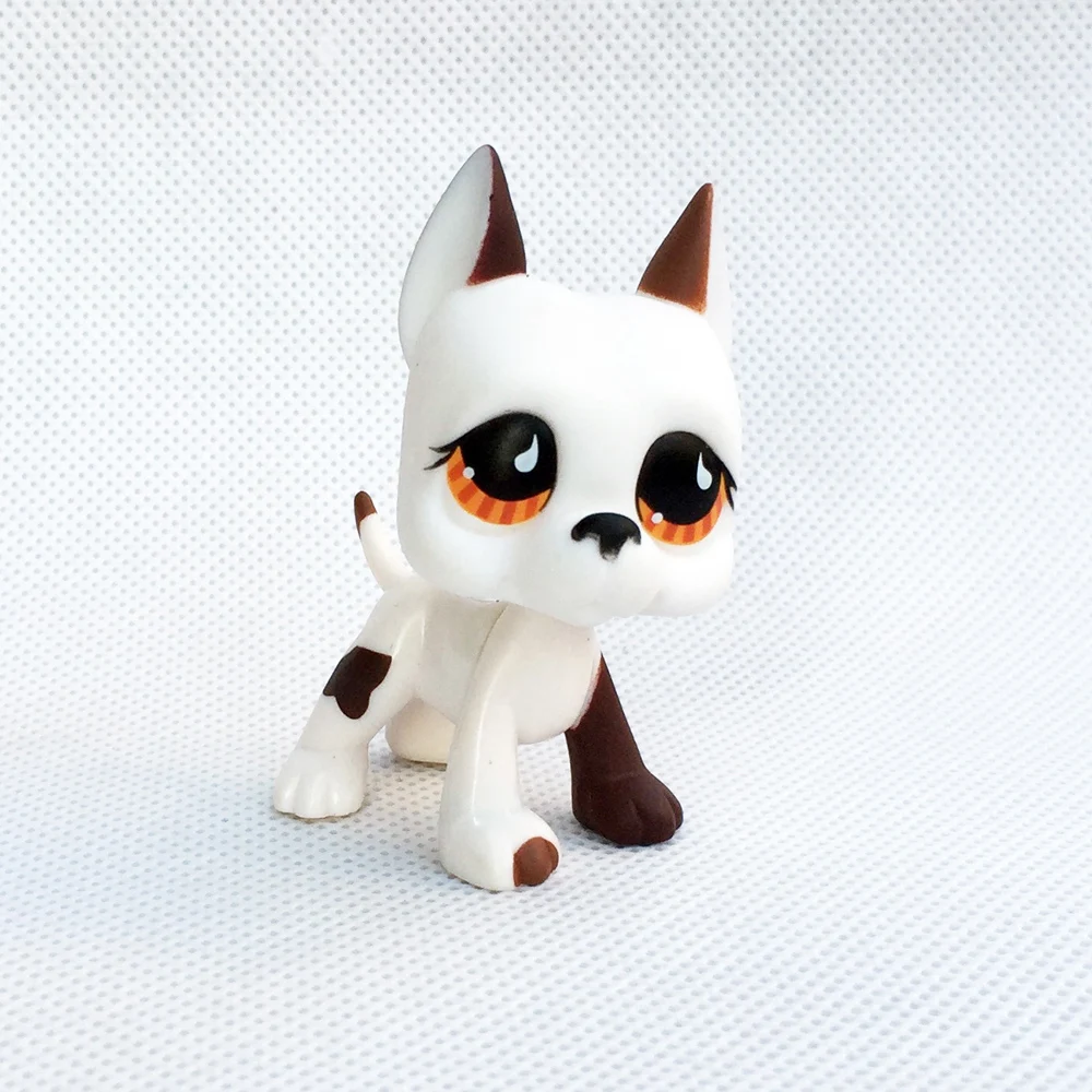 

Rare pet dogs figure little white great dane #750 yellow round eyes animal real original pet shop lps toys kids collectible gift