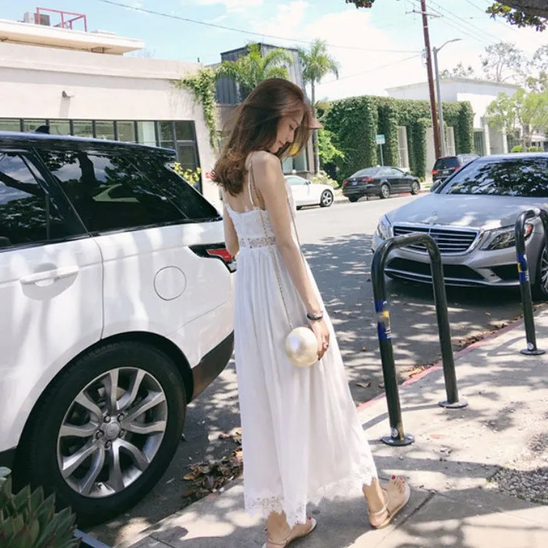 

2019 Summer Women White Sexy V Neck Lace Jumpsuits Loose Casual White Backless High Waist Hollow Out Elegant Playsuit
