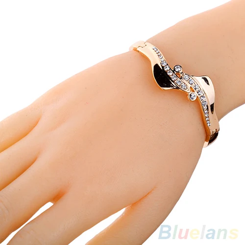

Hot Women's Fashion Rose Gold-color Bangle Waves Cuff Rhinestone Jewelry Bracelet 7F6J BCTS