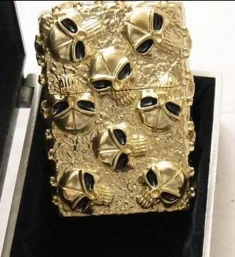 

BLQ Authentic 3D Hand-carved lighters Handmade Gold plated big skull ZP