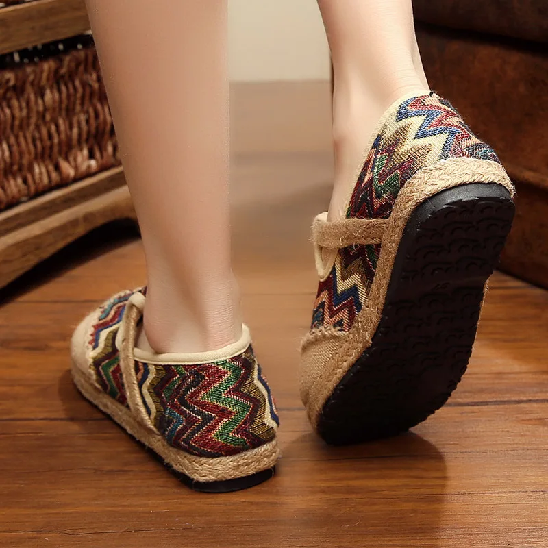 Spring ethnic womens shoes breathable pedal canvas shoes female luxury shoes women designers female Loafers Driving Shoes women