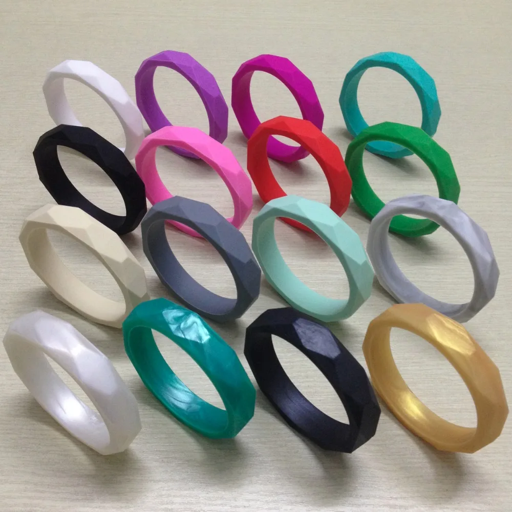 

100% Food Grade BPA Free Silicone Teething Bangle Non Toxic Safe Teether Baby Chewable Silicone Teething Bracelet for Mommy