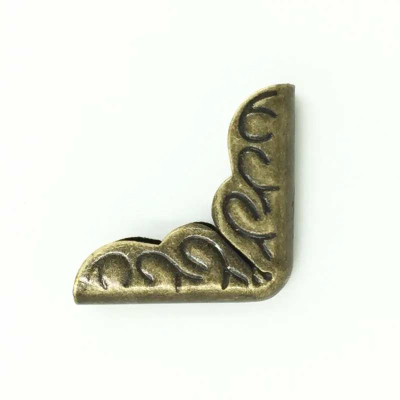 

100Pcs Bronze Tone Scrapbook Menus Albums Book Folders Corners Hardware Protectors Crafts Findings 23x16mm
