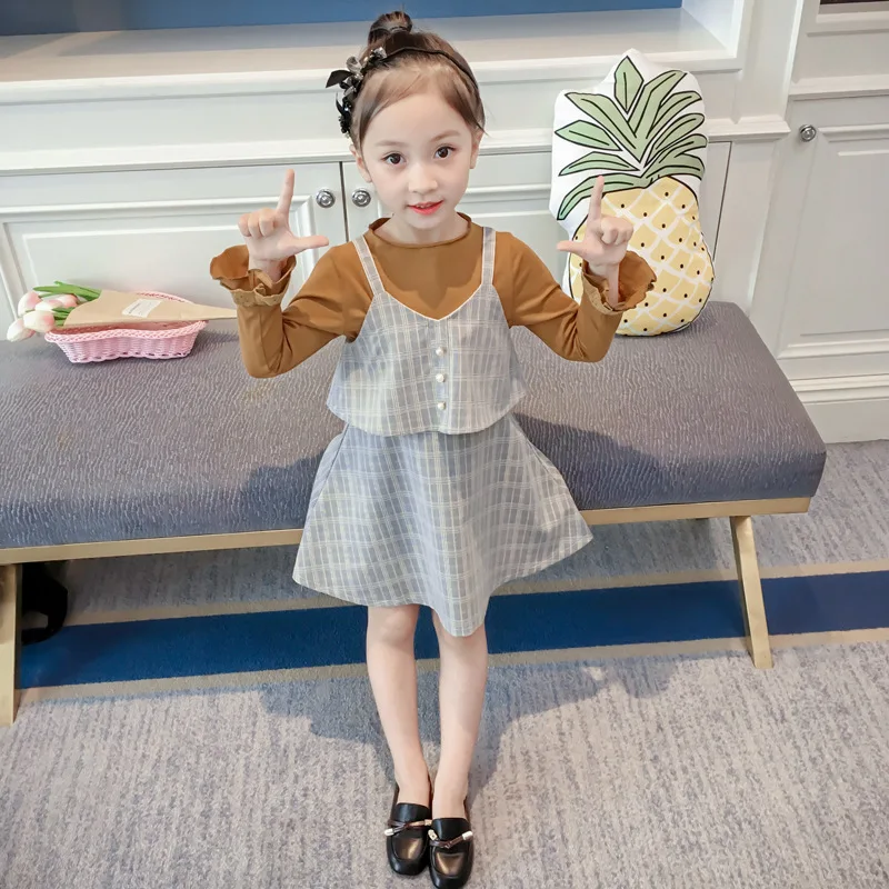 

Free shipping Korean style fashion spring/autumn plaid hit color fake two pieces A-version dress for girls