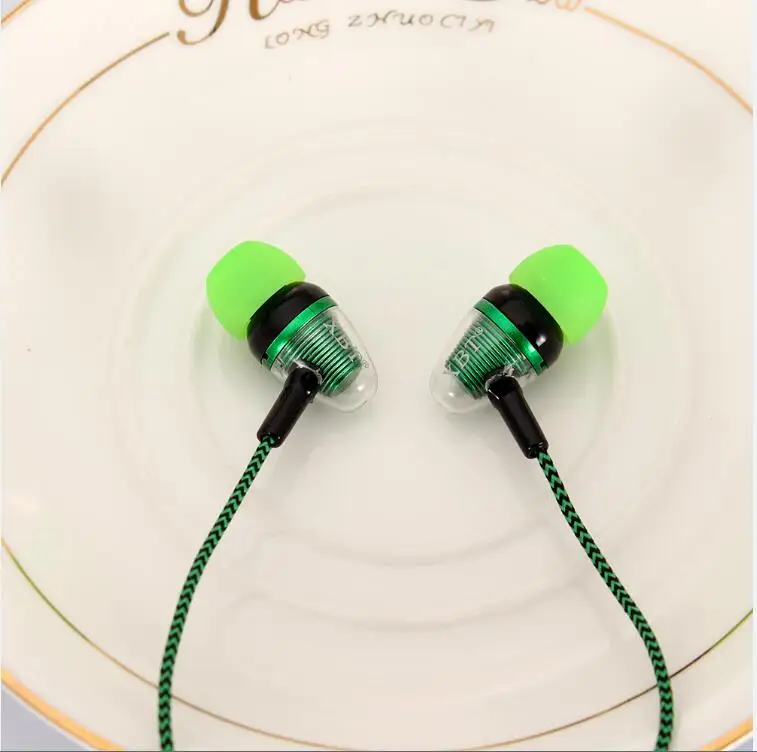 Новая прозрачная проводка плетёный кабель сабвуфер наушники в ухо плетеный шнур Проводные музыкальные наушники для смартфонов UM - Цвет: Green
