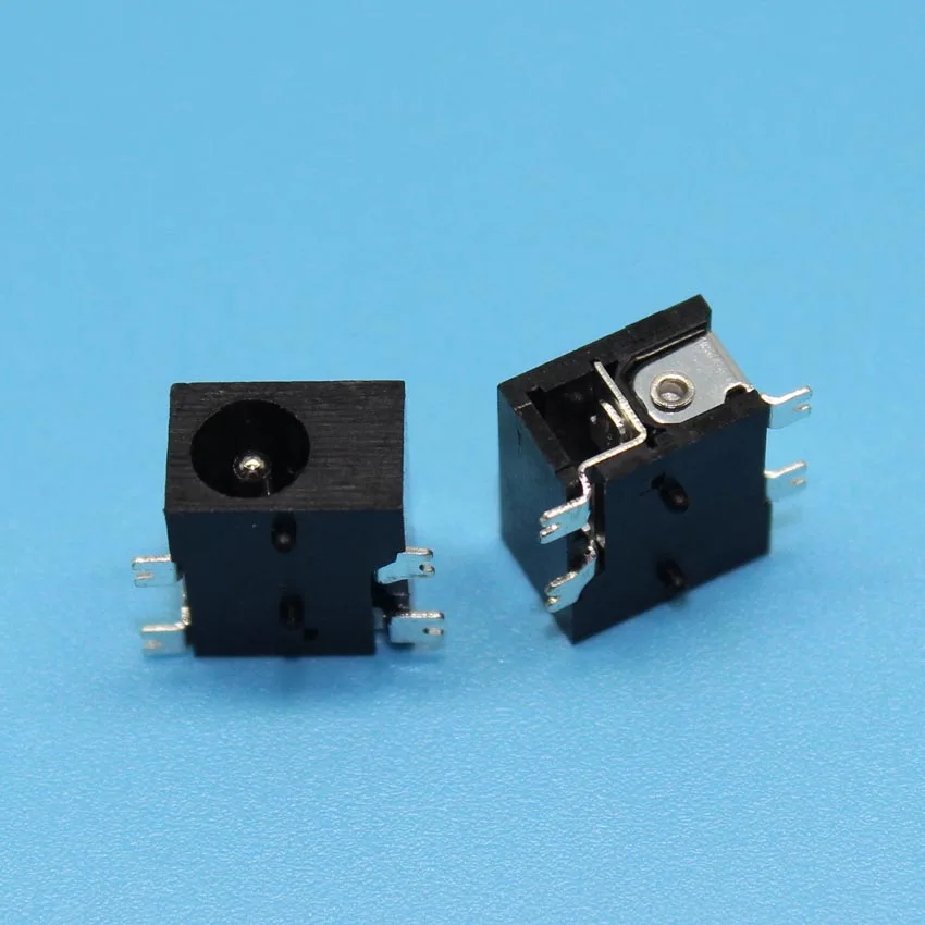 YuXi Digital Cameras and DV Widely Using 4pin SMT Power DC Jack Connector Socket, Hole dia 3.5mm Pin 1.3mm, Size 9.5x8x5.2mm