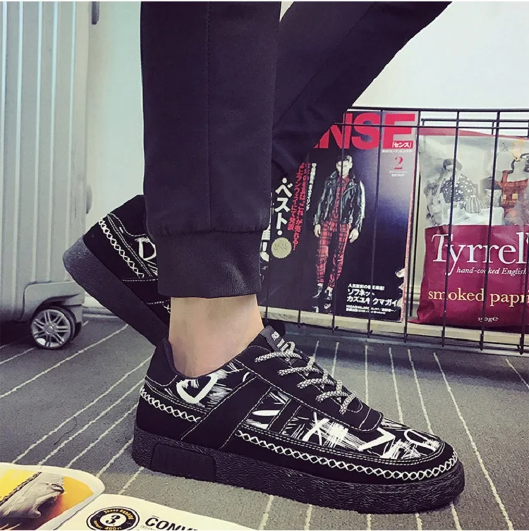 Spring Autumn Man Casual Shoes Canvas Breathable Lace Up Fashion Graffiti Hard-Wearing Korean Walking Flat Shoes Man Sewing (6)