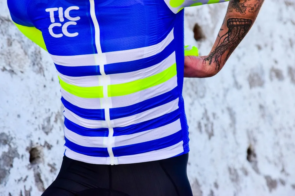 tic_cycling_jersey_hors_category_navy_yellow_08-2000x1333