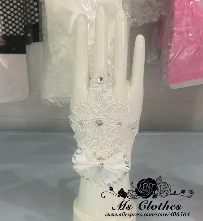 Дизайн Кружево бисером свадебные Прихватки для мангала Свадебные перчатки с бантом Свадебные аксессуары