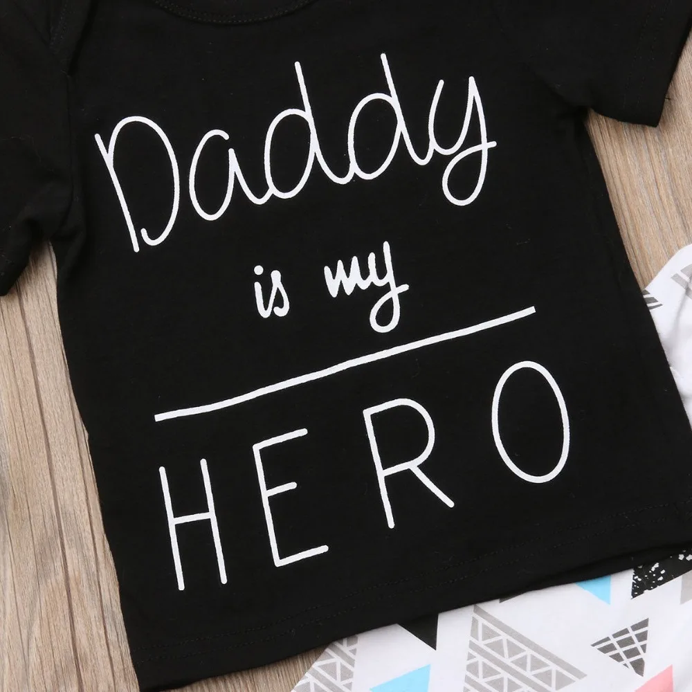 Новорожденных Одежда для маленьких мальчиков, детей футболка Топы + штаны наряды, комплекты на лето Повседневное костюм для От 0 до 2 лет Bebe