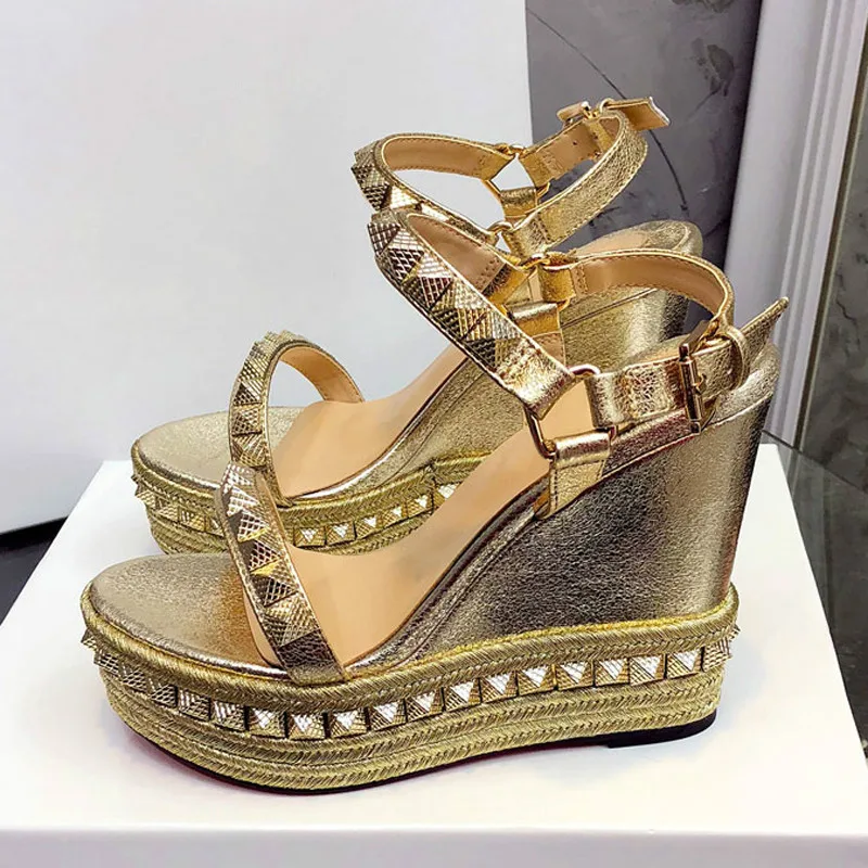 

Platform Sandals Women Designer Open Toe Rivet Mixed Color Wedges Shoes For Women Runway High Heels Sexy Runway Shoes 2019