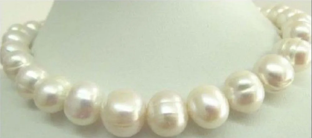

REAL NATURAL 18" 10-12MM SOUTH SEA WHITE PEARL NECKLACE