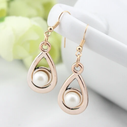 E270 Fashion Accessories Gilded Pearl Earring 2017 Latest Styles E270 Fashion Accessories Gilded Pearl Earring 2017 Latest Styles Jewelry Whole Earrings For Women
