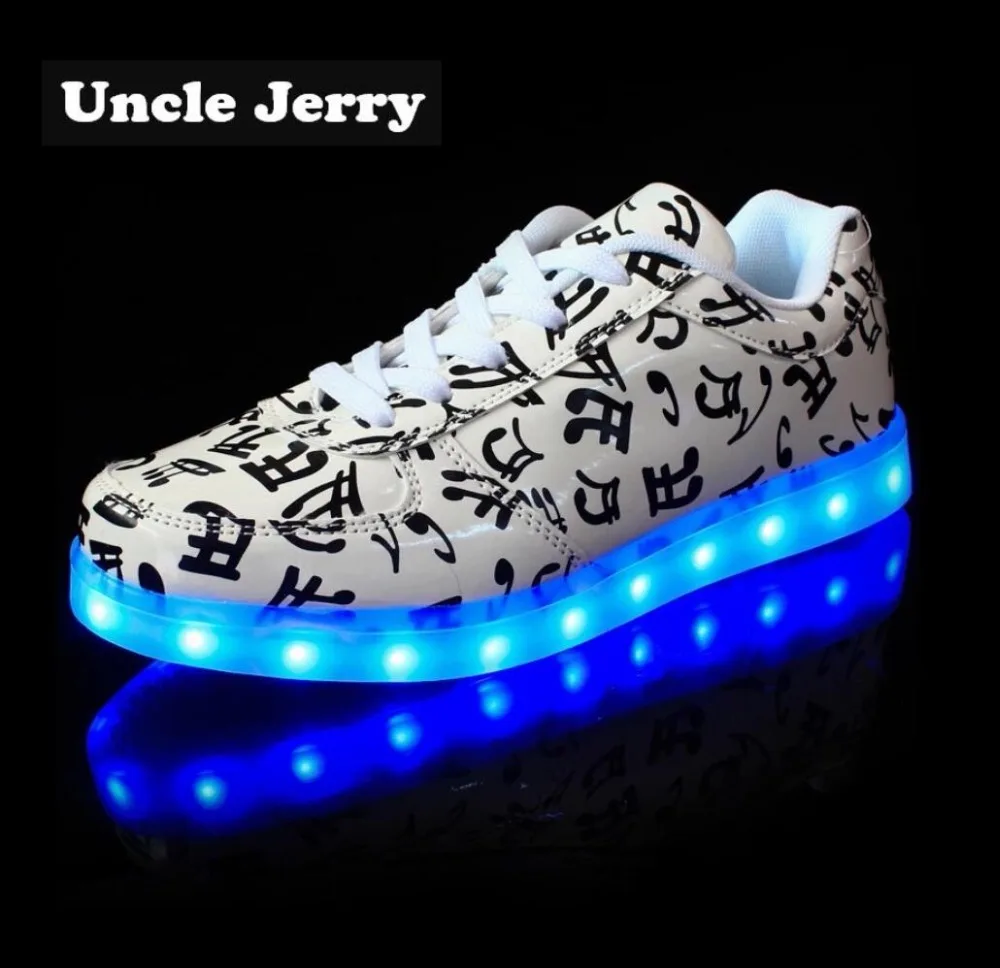 En Ligne UncleJerry Musical Note Glowing Led Sneakers pour garçons, filles, hommes et femmes USB Voyant De Charge Up Chaussures Adulte Chaussures de Partie de mode