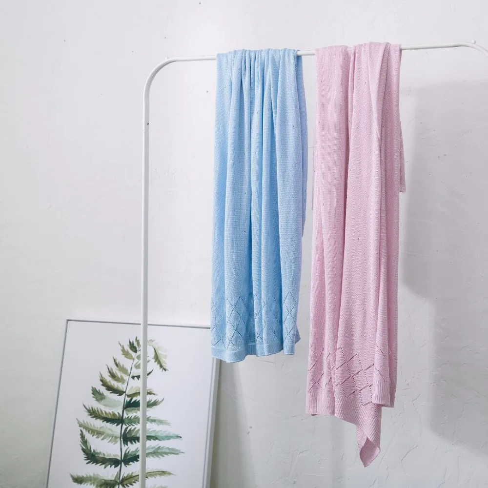 8966860930_900775080