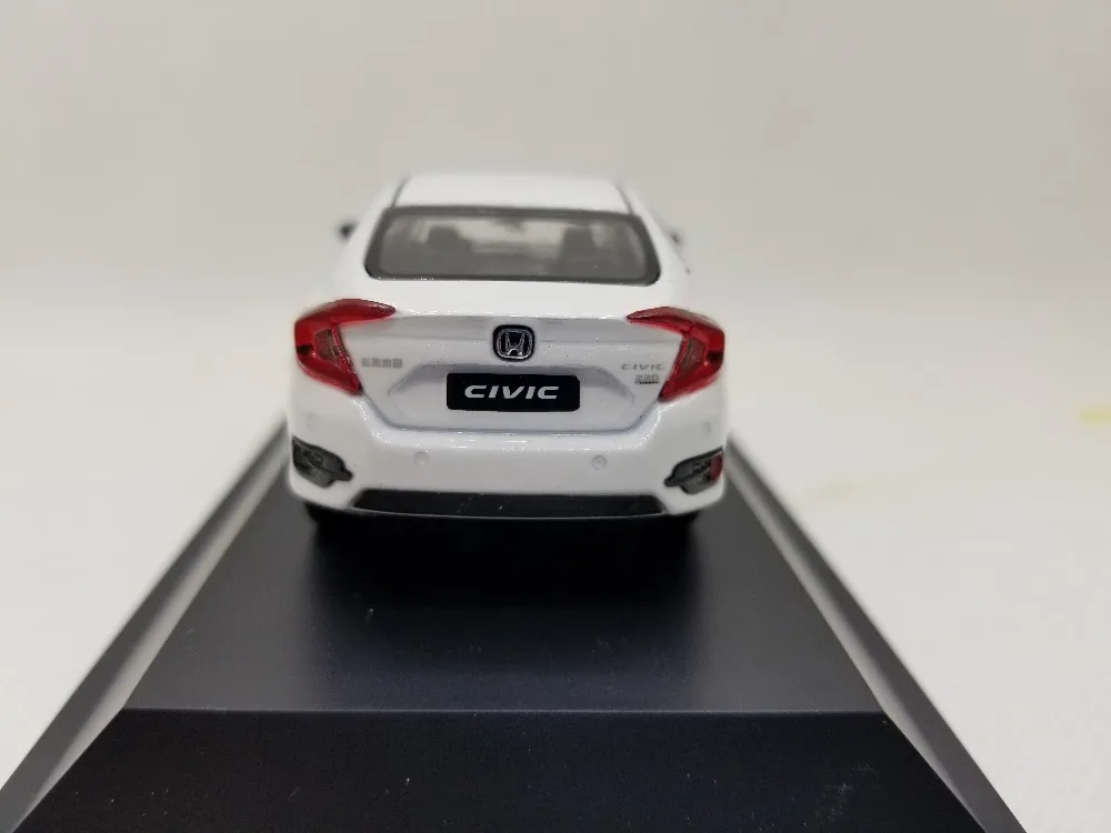 1:43 литая под давлением модель для Honda Civic MK10 белая Игрушечная машина из сплава миниатюрная коллекция подарки