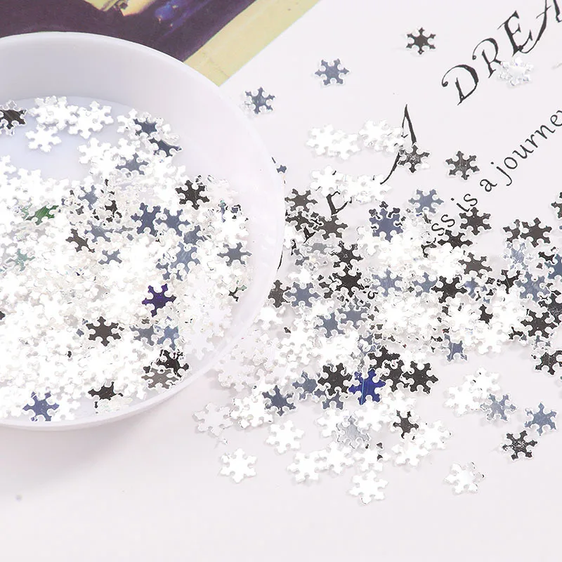 

10g New 5mm snowflake nail art sequins Christmas nail patch colorful sequins wedding throwing confetti handmade DIY accessories