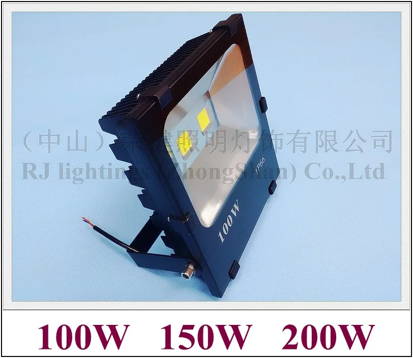 

new radiator LED flood light floodlight 100W (2*50W) / 150W (3*50W) / 200W (4*50W) COB AC85-265V IP65 waterproof CE aluminum
