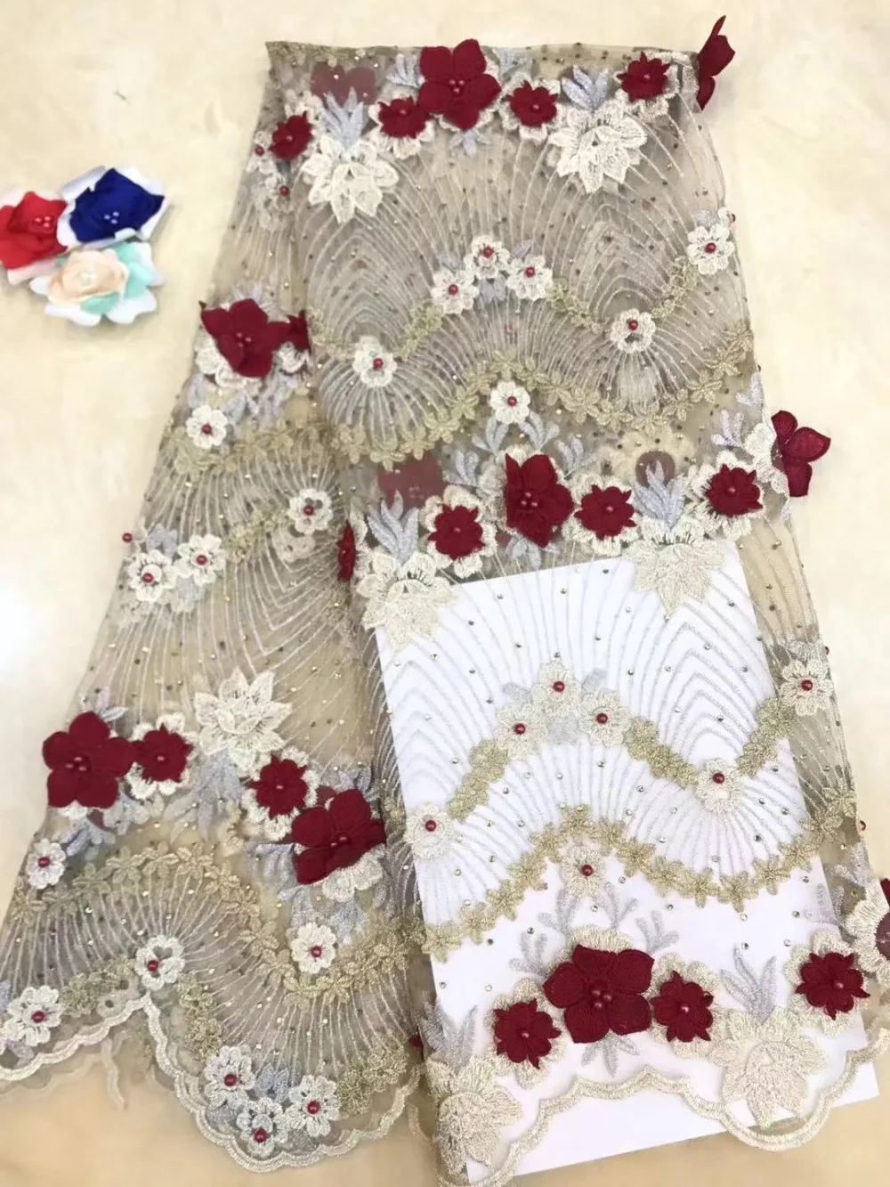 

African 2019 high quality lace wedding dress fabric, French net embroidery beads lace fabric