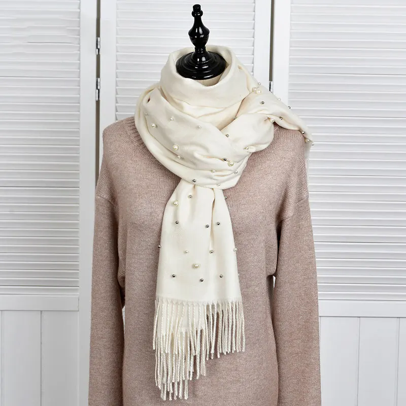 Мягкий зимний весенний модный шерстяной женский шарф с кистями, однотонные теплые длинные шарфы, украшенное жемчугом дамские шали, толстые пашмины - Цвет: COLOR 4