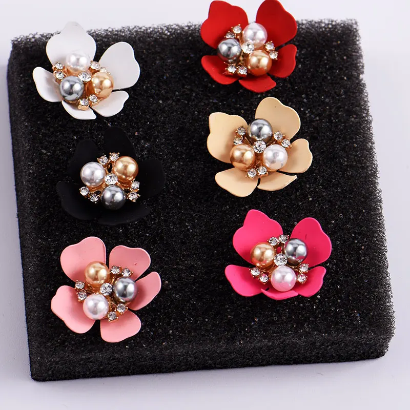 

2018 New Rivca Flower Ear Studs Mix Alloy Material With Rhinestone Pearls For Women Girls Elegant Graceful Jewelry Earrings