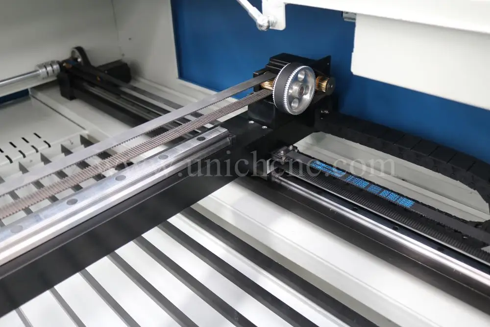 high steady Metal and non metal co2 laser cutting machine 180w/co2 laser engraving machine