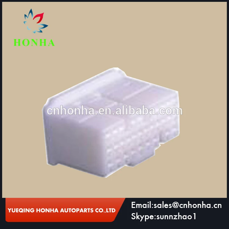 31-pin-plastic-female-white-automotive-connector 2