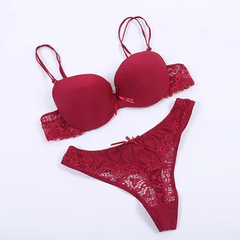 

Bra Suit Slim Sexy Half-cup Lace Transparent Girl Underwear Closed and Supported