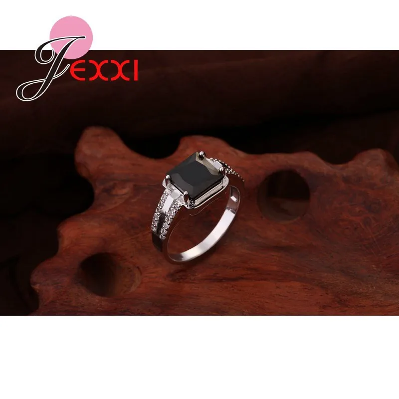R15700 (7)